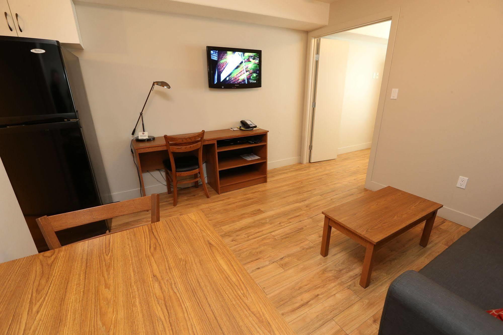 Platinum Residences Fort Mcmurray Εξωτερικό φωτογραφία
