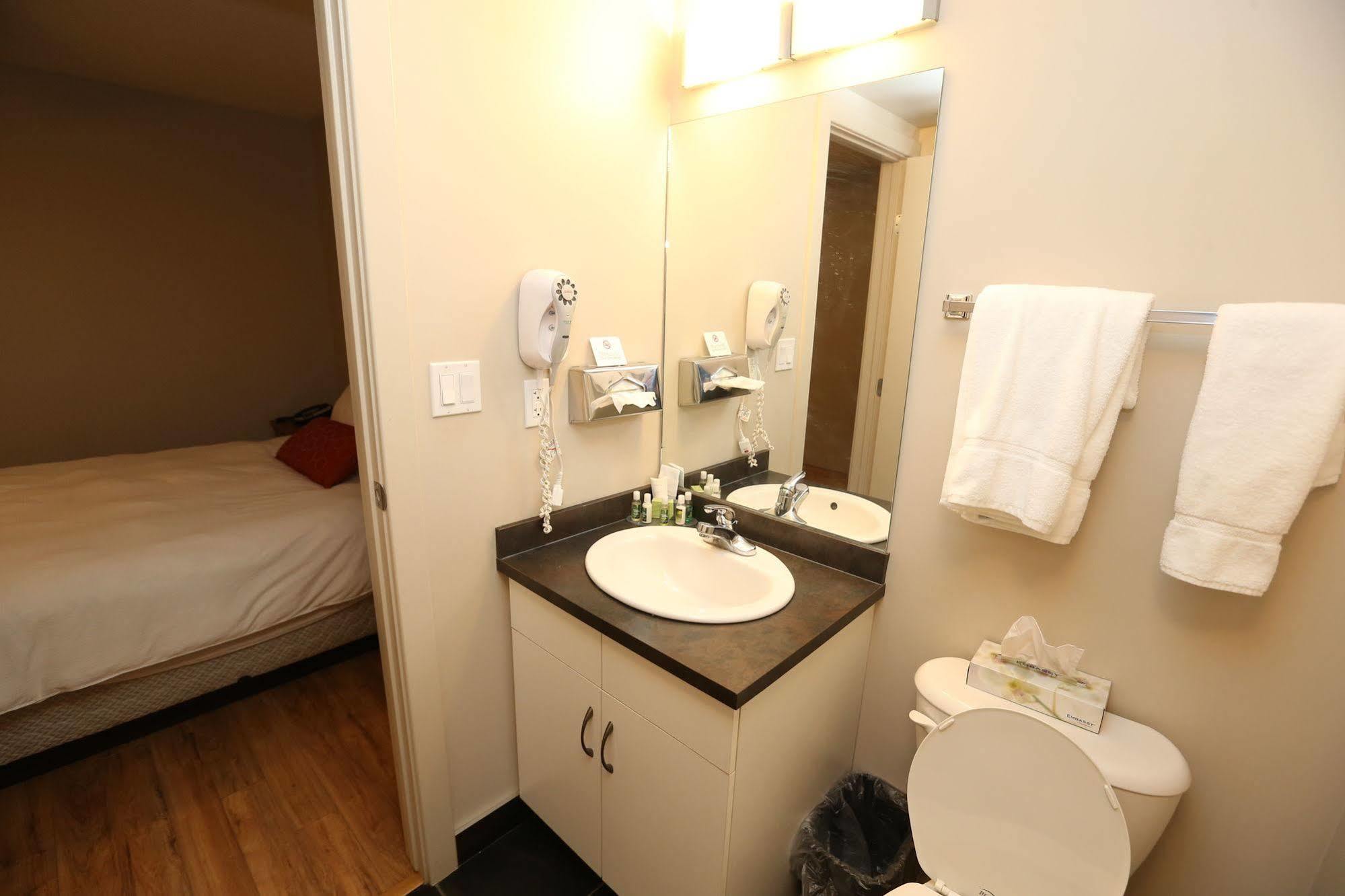 Platinum Residences Fort Mcmurray Εξωτερικό φωτογραφία