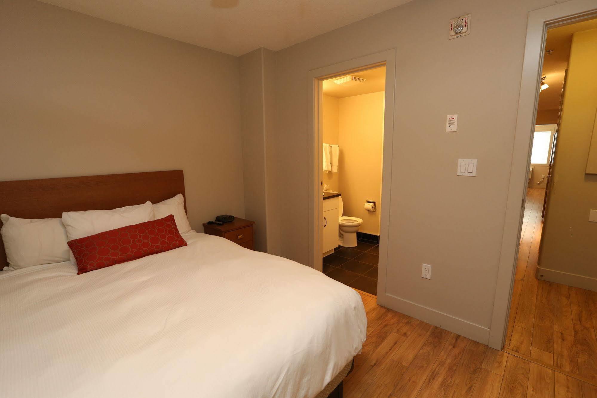 Platinum Residences Fort Mcmurray Εξωτερικό φωτογραφία
